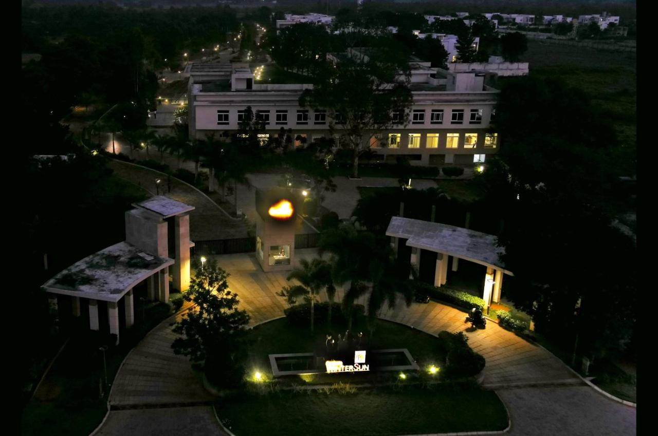Spree Resort At Century Wintersun Dod Ballapur ภายนอก รูปภาพ